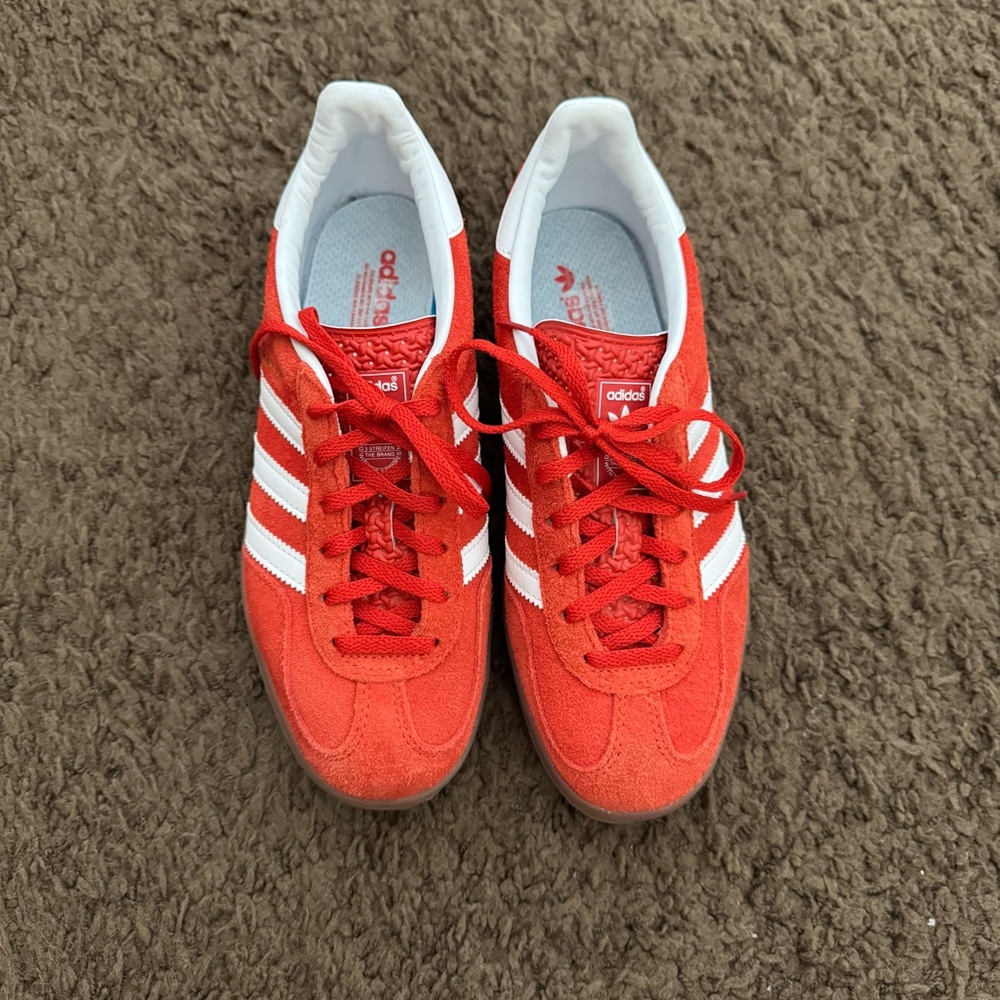 Adidas Gazelle in Bold Orange Gum Sz 7